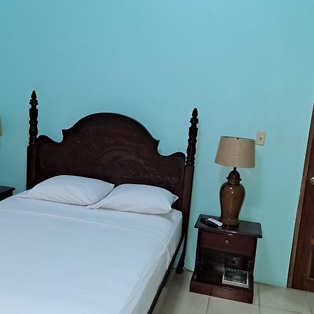 Banyan Rose Apartment Orange Walk Town Exterior photo